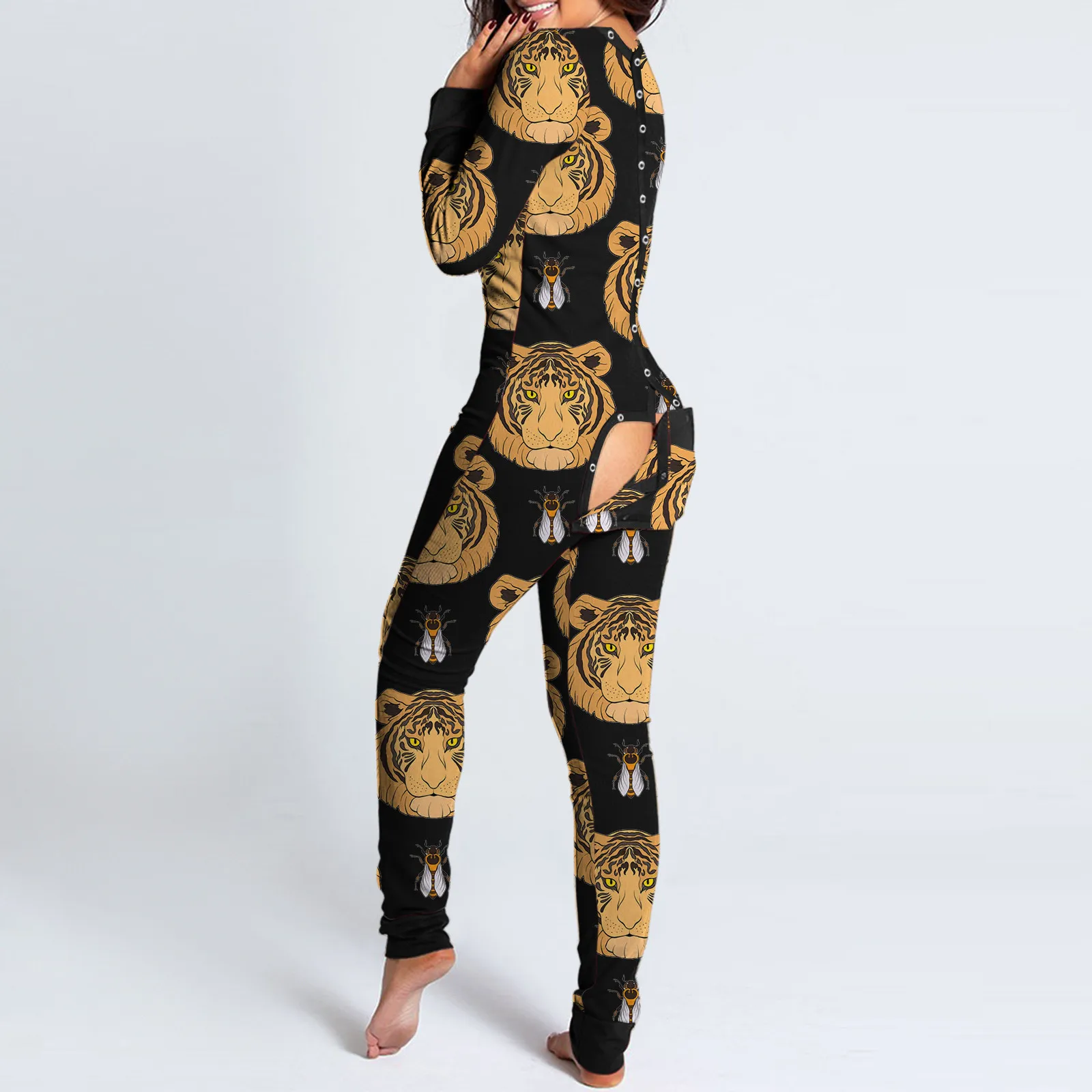 Women Sexy Pajamas Onesies Button-down Front Functional Buttoned Flap Adults Pyjama V-neck Long Sleeve Jumpsuit Female Sleepwear
Women Sexy Pajamas Onesies Button-down Front Functional Buttoned Flap Adults Pyjama V-neck Long Sleeve Jumpsuit Female Sleepwear