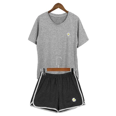 Big Promotion Little Daisy Quick-dry Clothes Sports Casual Suit Women Loose Style Short-sleeved T-shirt + Shorts 2 Pcs Outfits
Big Promotion Little Daisy Quick-dry Clothes Sports Casual Suit Women Loose Style Short-sleeved T-shirt + Shorts 2 Pcs Outfits