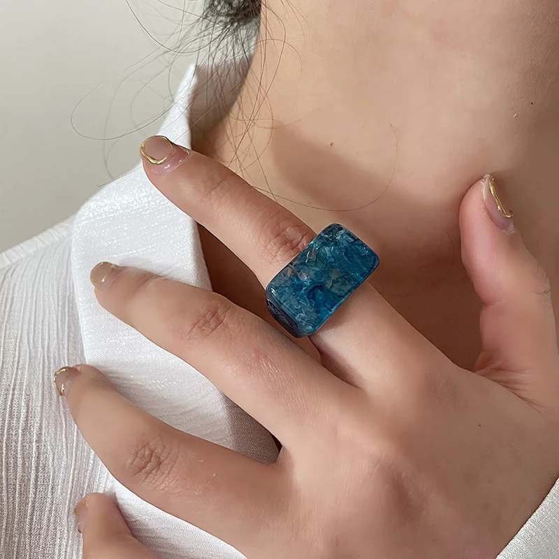 2021 Ins Vintage New Korean Resin Multicolor Geometric Chunky Round Rings for Women Girls Simple Jewelry Gifts
2021 Ins Vintage New Korean Resin Multicolor Geometric Chunky Round Rings for Women Girls Simple Jewelry Gifts