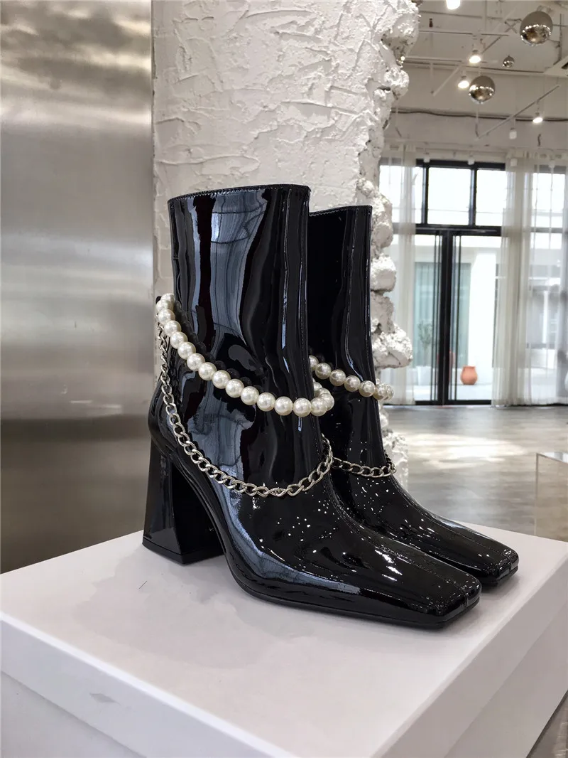 New Fashion Womens Pearl Stud Winter Knee High Boots Chain Strappy Square Toe Chunky Heels Long boots Women Party Dress Shoes
New Fashion Womens Pearl Stud Winter Knee High Boots Chain Strappy Square Toe Chunky Heels Long boots Women Party Dress Shoes