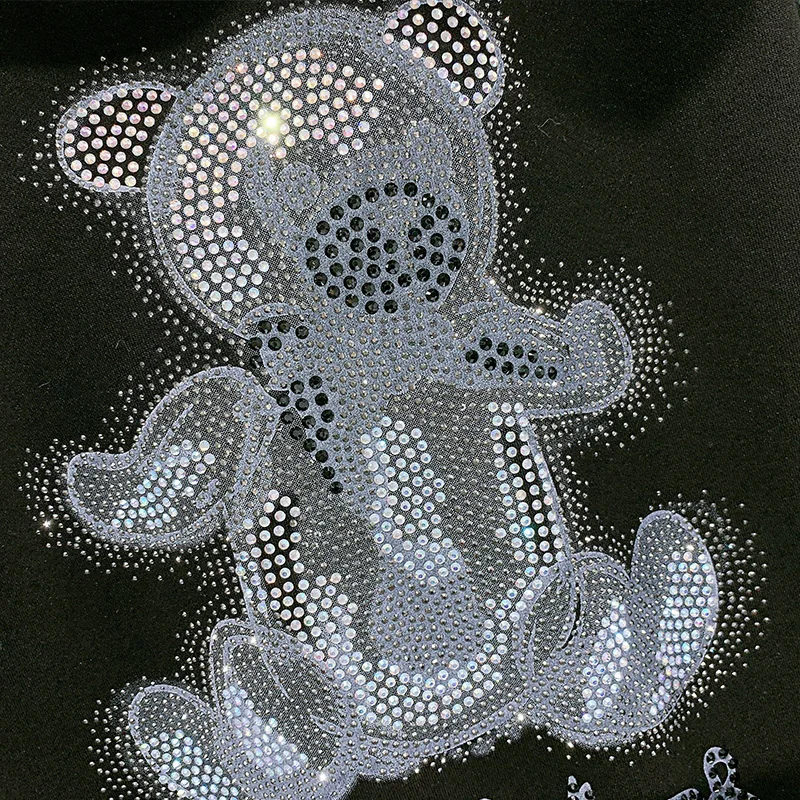 Winter White Diamond Cartoon Bear Tracksuit Women Two Piece Sets,Sweatshirt and Pants
Winter White Diamond Cartoon Bear Tracksuit Women Two Piece Sets,Sweatshirt and Pants