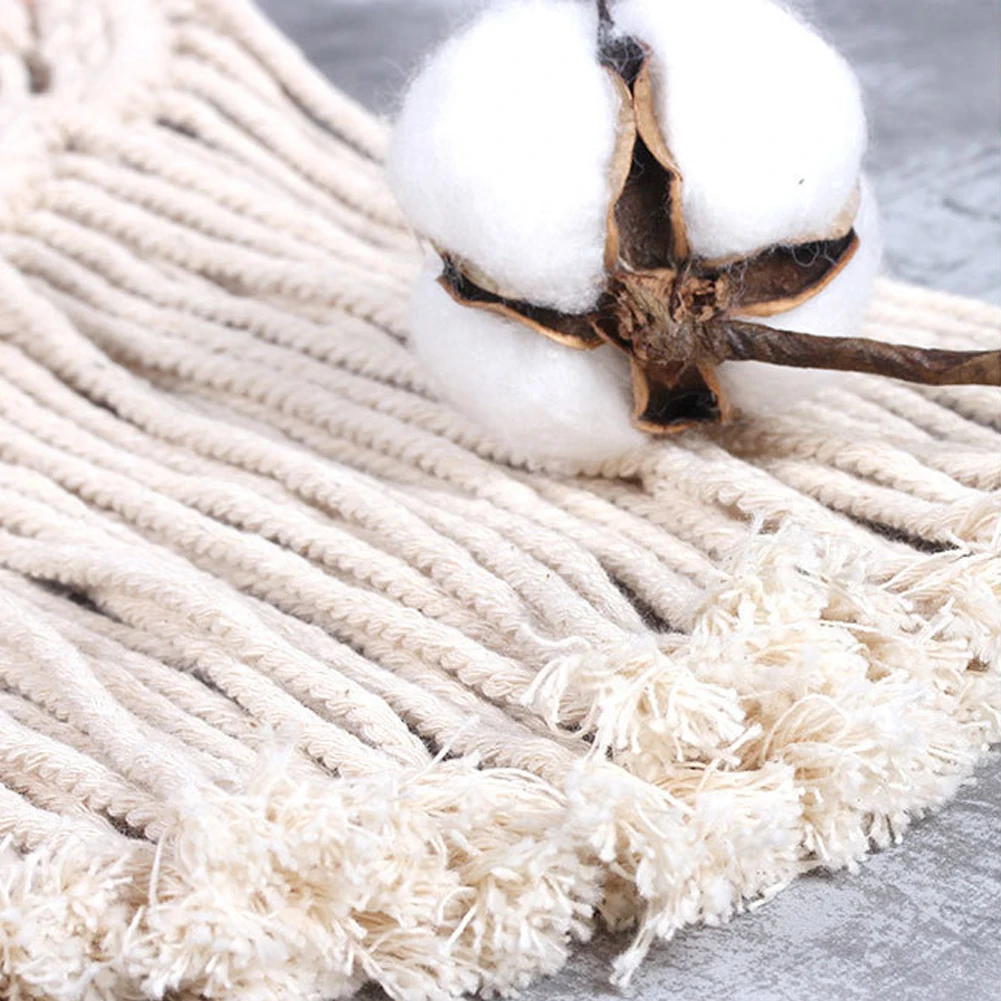 High Quality Handmade Macrame Plant Hanging Basket Cotton Rope With Tassels For Wall-Mounted Flower Plant Pot Indoor Decor
High Quality Handmade Macrame Plant Hanging Basket Cotton Rope With Tassels For Wall-Mounted Flower Plant Pot Indoor Decor