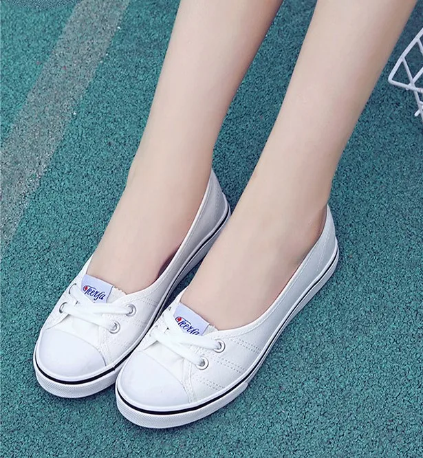 Hot Women shoes canvas shoes comfortable shoes slip-on Korean tide students set foot flat shoes flat shoes women
Hot Women shoes canvas shoes comfortable shoes slip-on Korean tide students set foot flat shoes flat shoes women