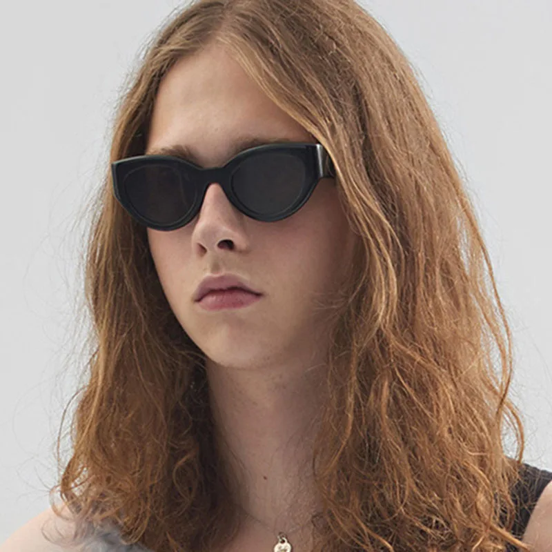 

2020 New Women Small Cat Eye Sunglasses Matt Black Brand Designer Cateye Sun Glasses for Female Goggles High Quality UV400