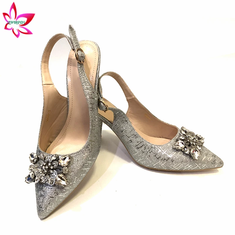 Фото Серебристые женские дизайнерские туфли на высоком каблуке Роскошные вечерние с