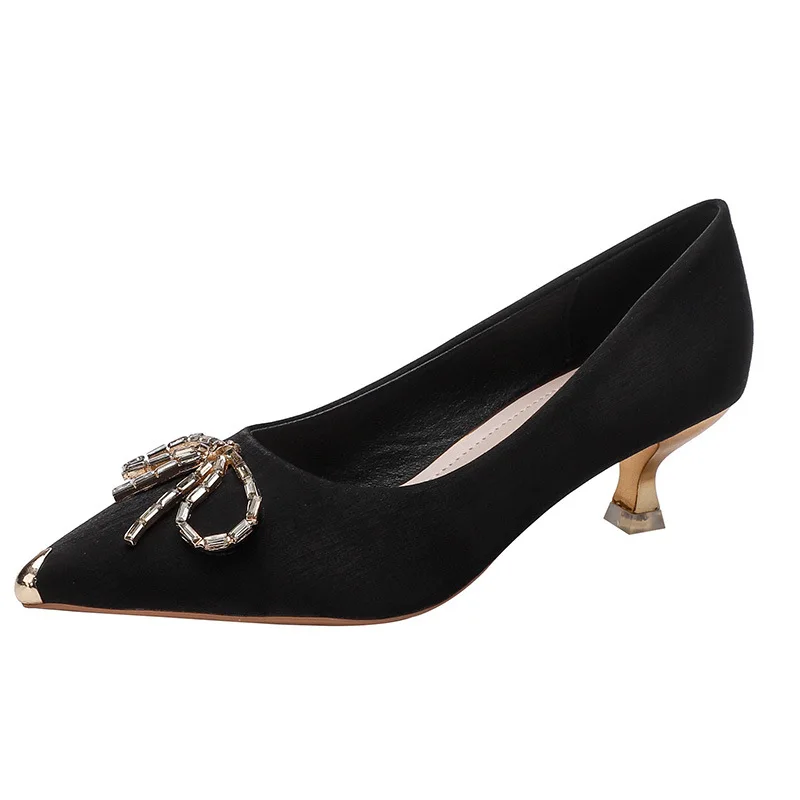 Women's Shoes Autumn 2021 High Heels Pointed Toe Black Bow High Heels Beige Korean High Heels Blue Single Shoes
Women's Shoes Autumn 2021 High Heels Pointed Toe Black Bow High Heels Beige Korean High Heels Blue Single Shoes