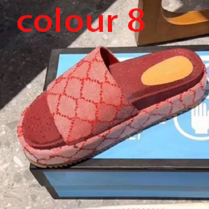 Designer woman slippers fashion Beach Thick bottom slippers luxury platform Alphabet lady Sandals Leather High heel slippers
Designer woman slippers fashion Beach Thick bottom slippers luxury platform Alphabet lady Sandals Leather High heel slippers