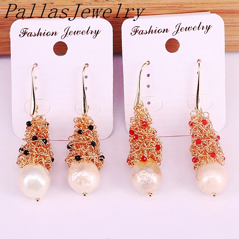 5Pair New Fashion Women's Earrings Gold Wire Wrapped Baroque Pearl Dangle Earrings Jewelry 
5Pair New Fashion Women's Earrings Gold Wire Wrapped Baroque Pearl Dangle Earrings Jewelry
