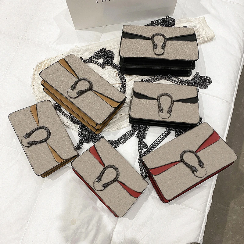 European And American Retro Style Bag Women 2021 New Fashion Wild Texture Small Square Bags Trend Ladies Shoulder Messenger Bag
European And American Retro Style Bag Women 2021 New Fashion Wild Texture Small Square Bags Trend Ladies Shoulder Messenger Bag