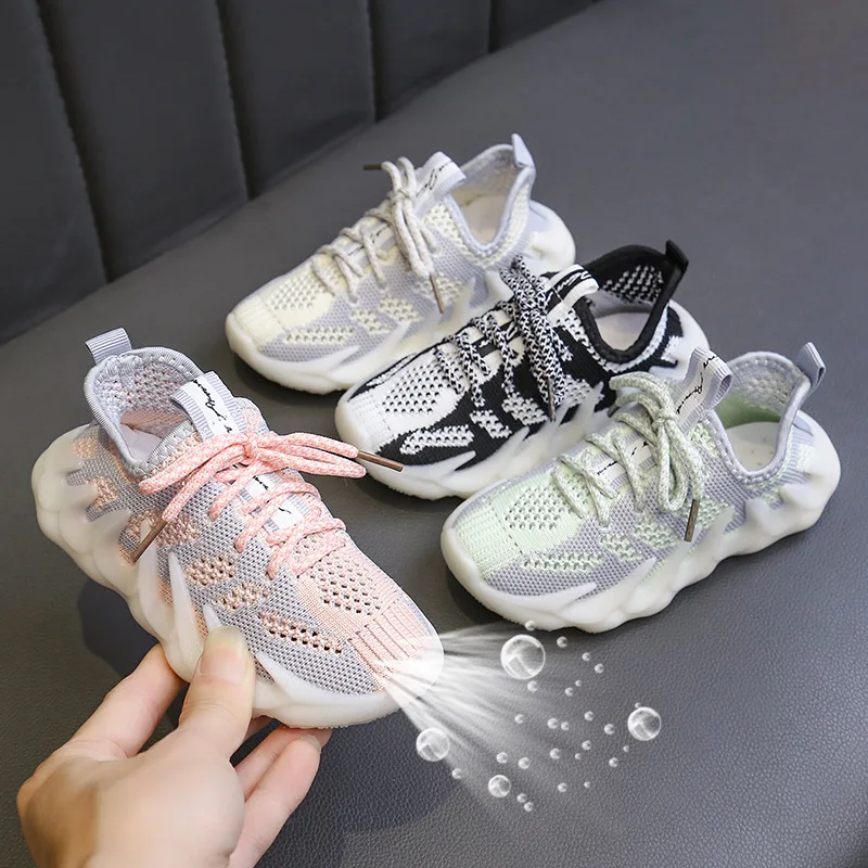 2021 New Children Casual Mesh Shoes Fashion Breathable Walking Girls Boys Shoes Kids Light Sneakers Children Non-Slip Sneakers
2021 New Children Casual Mesh Shoes Fashion Breathable Walking Girls Boys Shoes Kids Light Sneakers Children Non-Slip Sneakers