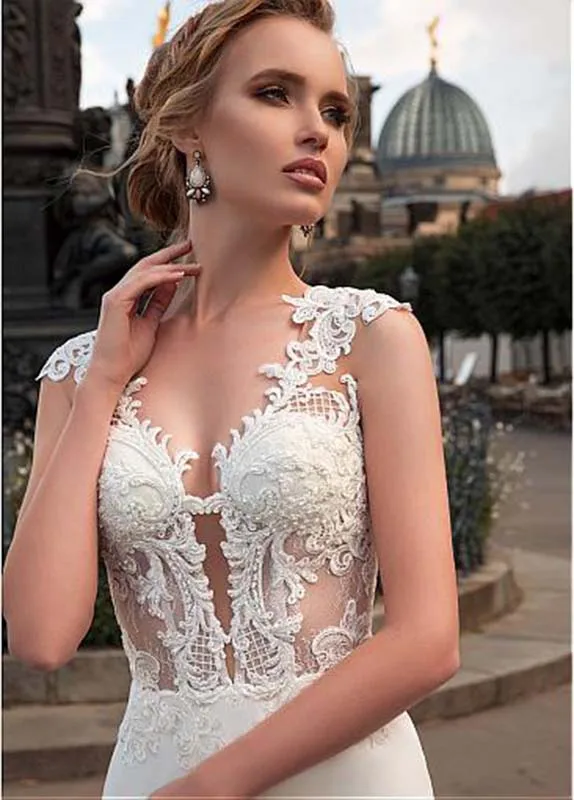 2 In 1 Corset Wedding Dresses Detachable Tail Sexy V-neck Aline Lace Appliques Bride Dress Beach Wedding Gowns Vestido De Noiva
2 In 1 Corset Wedding Dresses Detachable Tail Sexy V-neck Aline Lace Appliques Bride Dress Beach Wedding Gowns Vestido De Noiva
