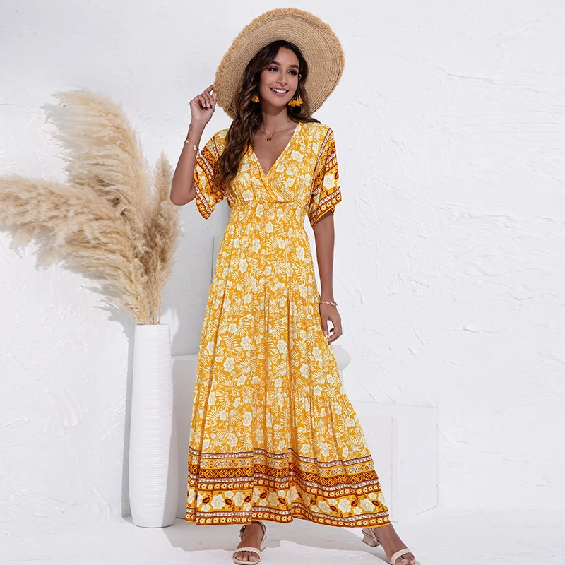 2021 summer women's new V-neck fashion printing high waist swing maxi lace casual floral dress elegant women
2021 summer women's new V-neck fashion printing high waist swing maxi lace casual floral dress elegant women