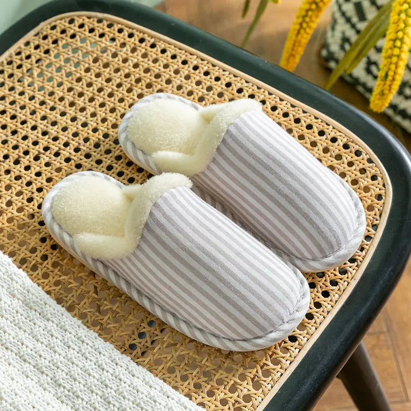 QWEEK Winter Woman Slippers Plush Warm Stripe Fluffy Slippers for Girls Thick Women Shoes Non-slip Couples Slippers Are Soft
QWEEK Winter Woman Slippers Plush Warm Stripe Fluffy Slippers for Girls Thick Women Shoes Non-slip Couples Slippers Are Soft