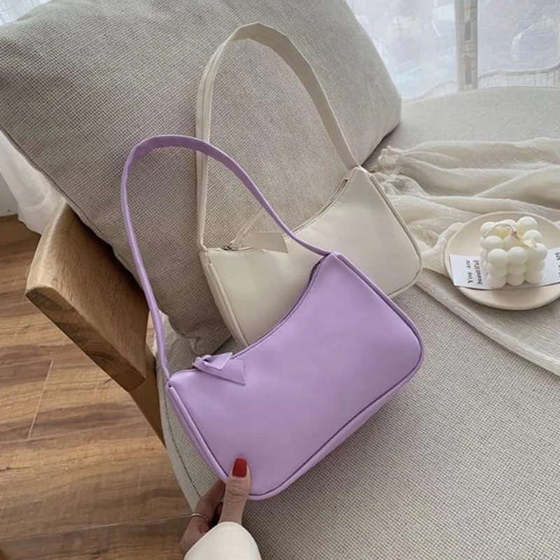 Vintage Retro Totes Bags For Women Trendy Handbag Female Small Subaxillary Bags Casual Retro Mini Shoulder Bag
Vintage Retro Totes Bags For Women Trendy Handbag Female Small Subaxillary Bags Casual Retro Mini Shoulder Bag