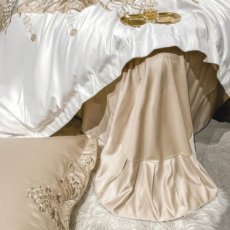 Luxury Champagne White Splicing Satin Cotton Flowers Embroidery Bedding Set Soft Silky Duvet Cover Flat/Fitted Sheet Pillowcases
Luxury Champagne White Splicing Satin Cotton Flowers Embroidery Bedding Set Soft Silky Duvet Cover Flat/Fitted Sheet Pillowcases
