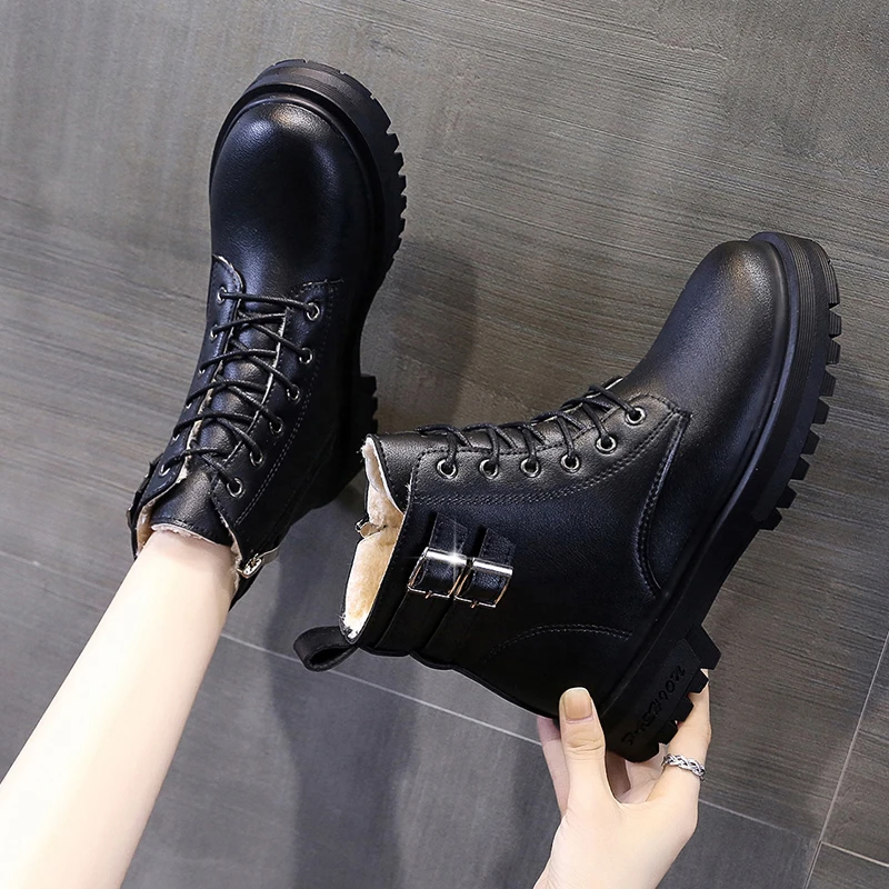 Women's Boots Autumn and Winter New Black Thick-soled Martin Boots with Round Toe Square Heel Short Boots Ladies Ankle Boots
Women's Boots Autumn and Winter New Black Thick-soled Martin Boots with Round Toe Square Heel Short Boots Ladies Ankle Boots