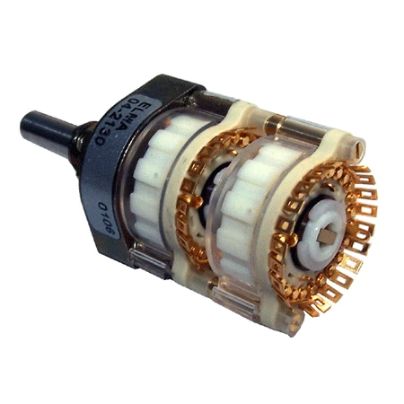 P-029 Pre amplifier Stereo AMP ELMA 24 Gear Potentiometer Volume Switch With RA Resistance ELMA Bracket 50K 100K 250K
P-029 Pre amplifier Stereo AMP ELMA 24 Gear Potentiometer Volume Switch With RA Resistance ELMA Bracket 50K 100K 250K