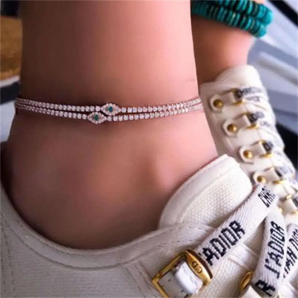 2021 Simple and Bright Rhinestone Geometric Anklet Foot Ornament Summer Beach Accessories Crystal Blue Eye Jewelry Lady Anklet
2021 Simple and Bright Rhinestone Geometric Anklet Foot Ornament Summer Beach Accessories Crystal Blue Eye Jewelry Lady Anklet