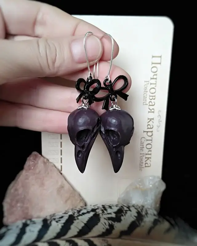 Raven Skull Earrings, Faux Taxidermy,pagan Witch Goth Skull Jewelry,Gothic Victorian,Steampunk Jewelry,Animal Skull Gift for Her
Raven Skull Earrings, Faux Taxidermy,pagan Witch Goth Skull Jewelry,Gothic Victorian,Steampunk Jewelry,Animal Skull Gift for Her