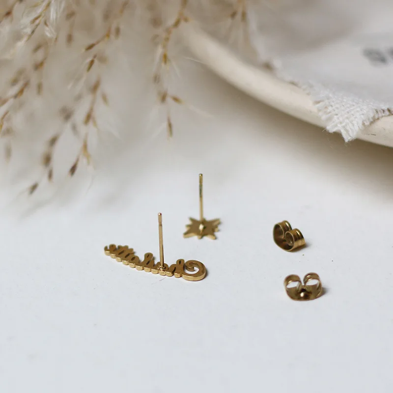 Chailatte Name Star Stud Earrings Stainless Steel Gold For Women Girls Cursive Nameplate Earring Gifts Best Friend Jewelry
Chailatte Name Star Stud Earrings Stainless Steel Gold For Women Girls Cursive Nameplate Earring Gifts Best Friend Jewelry