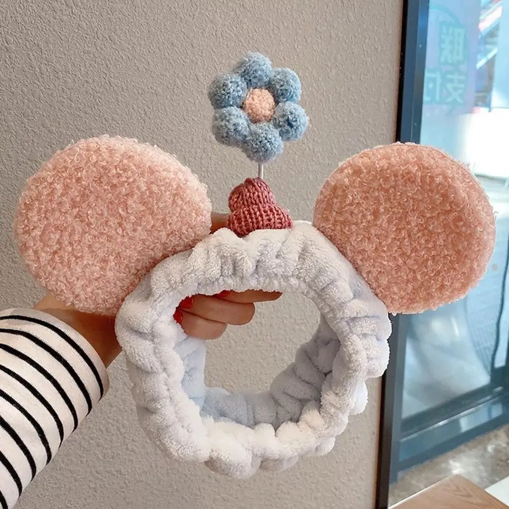 Girls Cartoon Doll Cloth Bear Ear Wide Cashmere Female Hair Wrap Plush Hair Hoop Korean Style Headband Flower Hairband
Girls Cartoon Doll Cloth Bear Ear Wide Cashmere Female Hair Wrap Plush Hair Hoop Korean Style Headband Flower Hairband