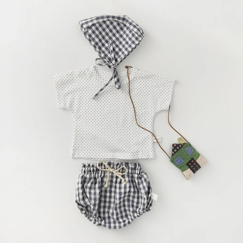Adorable little girls clothing set summer short sleeve polka dot shirt black white plaid PP pants suit toddler baby romper
Adorable little girls clothing set summer short sleeve polka dot shirt black white plaid PP pants suit toddler baby romper