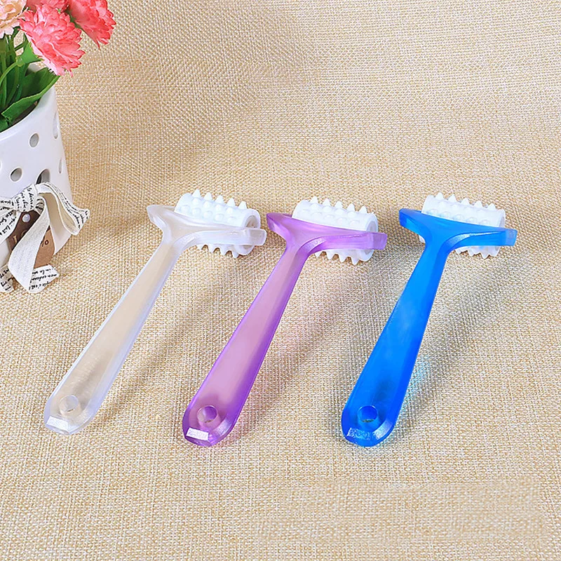 Beauty Face Roller Face Lift Massage Slimming Roller Portable Toothed Manual Anti Cellulite Skin Firming Facial Lifting Tool
Beauty Face Roller Face Lift Massage Slimming Roller Portable Toothed Manual Anti Cellulite Skin Firming Facial Lifting Tool
