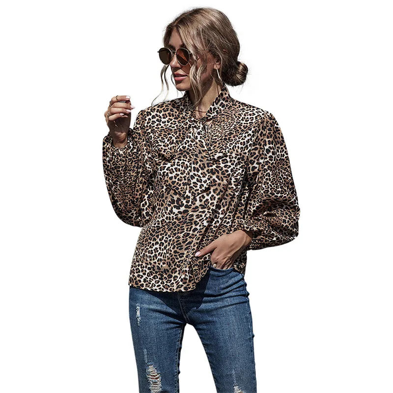 Autumn 2020 Women's Print Bow V-Neck Sexy Pullover Leopard Print Stitching Loose Casual Long Sleeve Loose Top For Women
Autumn 2020 Women's Print Bow V-Neck Sexy Pullover Leopard Print Stitching Loose Casual Long Sleeve Loose Top For Women