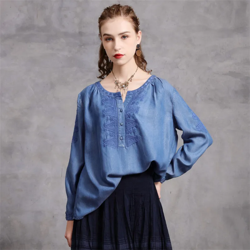Autumn Women Embroidery Loose Blouse 2020 Vintage Long Sleeve Denim Blue Blouses Q9298 Single Breasted Blusas Femininas
Autumn Women Embroidery Loose Blouse 2020 Vintage Long Sleeve Denim Blue Blouses Q9298 Single Breasted Blusas Femininas