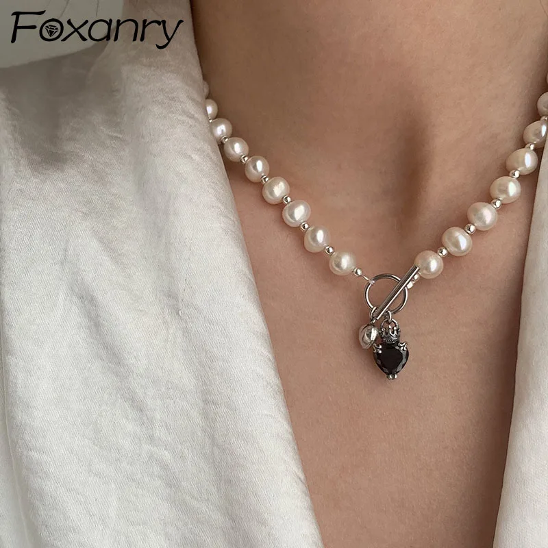 925 Sterling Silver Pearls Necklace for Women New Fashion Charming Creative OT Buckle Design Black Zircon Bride Jewelry
925 Sterling Silver Pearls Necklace for Women New Fashion Charming Creative OT Buckle Design Black Zircon Bride Jewelry