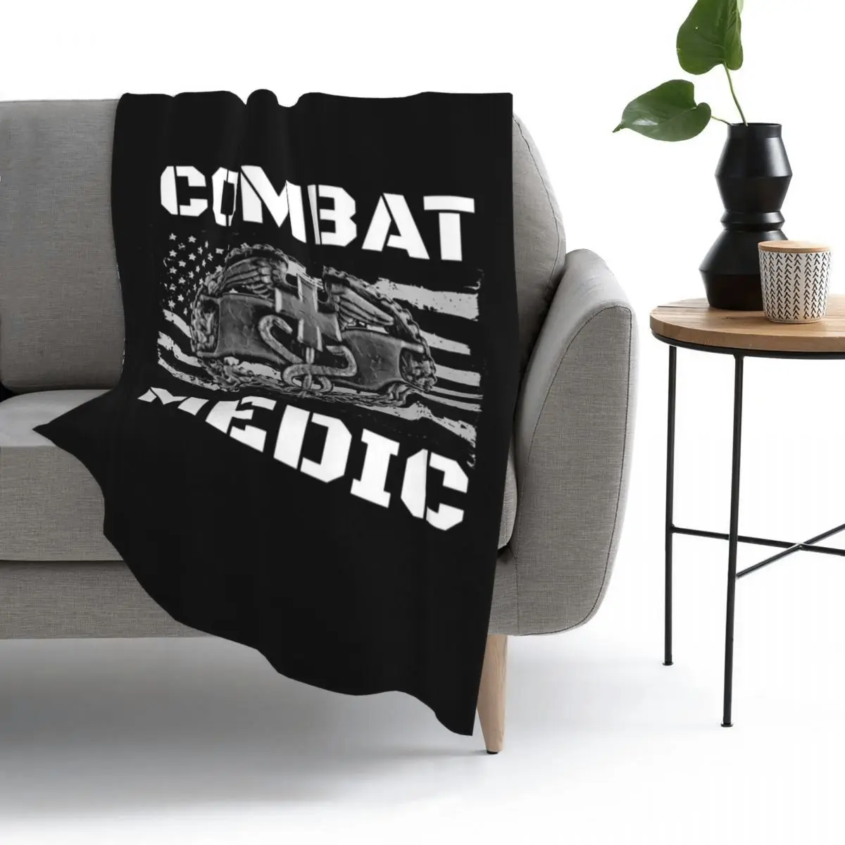 

US ARMY Combat Medic Perfect Veteran Medical Military Blankets Flannel Portable Throw Blanket for Home Bedroom Office Throws