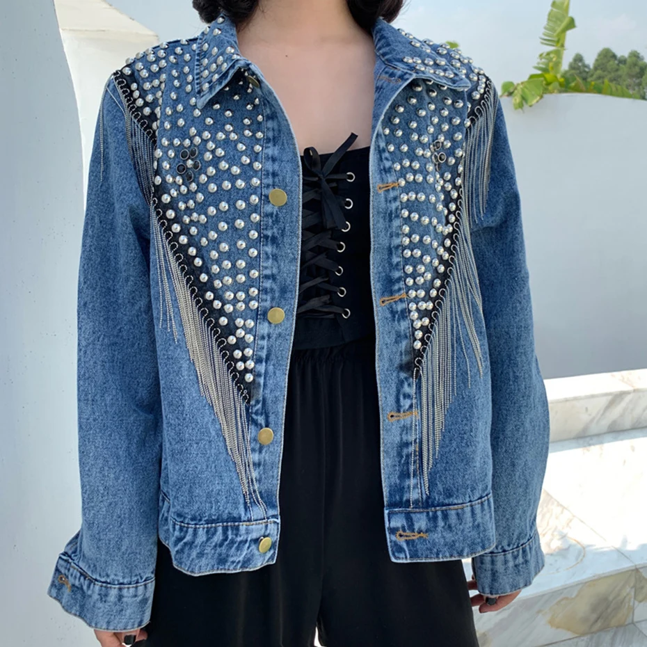 Plus Size 2021 Autumn Streetwear Denim Jacket Women Hand-studded Rivet Tassel Chain Short Jeans Jacket Loose Casual Black Coats
Plus Size 2021 Autumn Streetwear Denim Jacket Women Hand-studded Rivet Tassel Chain Short Jeans Jacket Loose Casual Black Coats