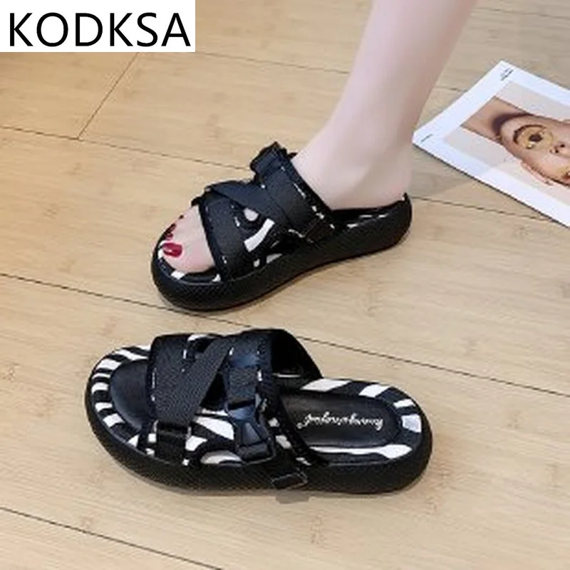 South Korea's New Summer Leisure Zebra Sandals Female Tide Beach Velcro Sports Platform Shoes Women Sandals Open Toe Shoes
South Korea's New Summer Leisure Zebra Sandals Female Tide Beach Velcro Sports Platform Shoes Women Sandals Open Toe Shoes