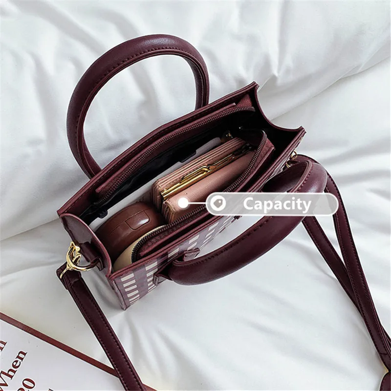 TOYOOSKY 2020 Vintage Plaid Women Bag Designer Ladies Leather Handbags Japan Style Crossbody Bag Retro Small Tote Bags 
TOYOOSKY 2020 Vintage Plaid Women Bag Designer Ladies Leather Handbags Japan Style Crossbody Bag Retro Small Tote Bags