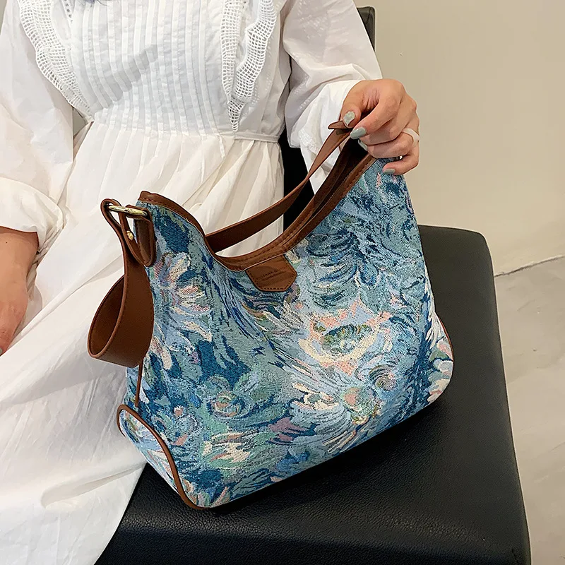 Large Capacity One-Shoulder Oil Painting Bag French Design Bag 2021 New Trendy Fashion Women's Bag Summer Trendy Shoulder Bag 
Large Capacity One-Shoulder Oil Painting Bag French Design Bag 2021 New Trendy Fashion Women's Bag Summer Trendy Shoulder Bag