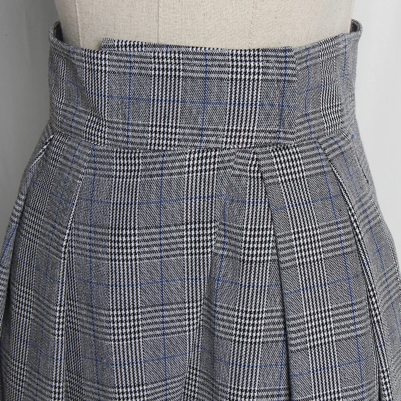 High Waist Plaid Ruched Harem Trousers for Women Casual Ankle Length Pants Female 2021 New Asymmetrical Fashion Autumn Korean 
High Waist Plaid Ruched Harem Trousers for Women Casual Ankle Length Pants Female 2021 New Asymmetrical Fashion Autumn Korean