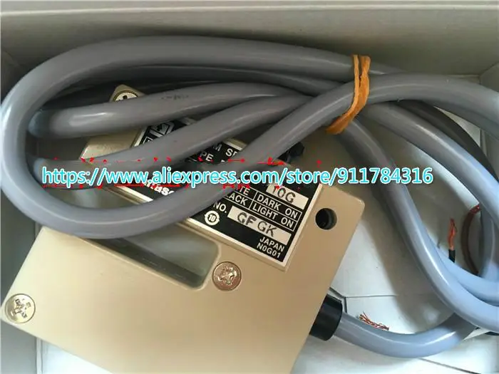 new original RT-610-10R firm U-shaped groove photoelectric sensor color standard
new original RT-610-10R firm U-shaped groove photoelectric sensor color standard