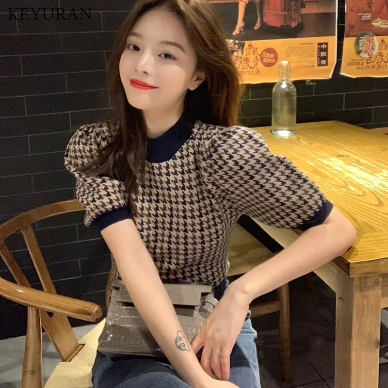 Korean Knitted Short Sleeve O Neck Women Pullovers Harajuku Hit Color Patchwork Plaid New Sweaters Vintage Sweet Sueter Mujer
Korean Knitted Short Sleeve O Neck Women Pullovers Harajuku Hit Color Patchwork Plaid New Sweaters Vintage Sweet Sueter Mujer