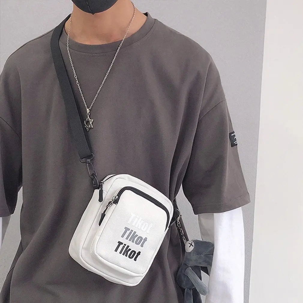 Student Leisure Shoulder Bag Square Satchel Letter Printing Zipper Canvas Bag Fashionable Satchel For Men
Student Leisure Shoulder Bag Square Satchel Letter Printing Zipper Canvas Bag Fashionable Satchel For Men