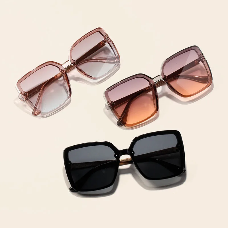 Бесплатная доставка, лидер продаж 2021, модные квадратные солнцезащитные очки, женские большие оправы, новые солнцезащитные очки ocean
Бесплатная доставка, лидер продаж 2021, модные квадратные солнцезащитные очки, женские большие оправы, новые солнцезащитные очки ocean