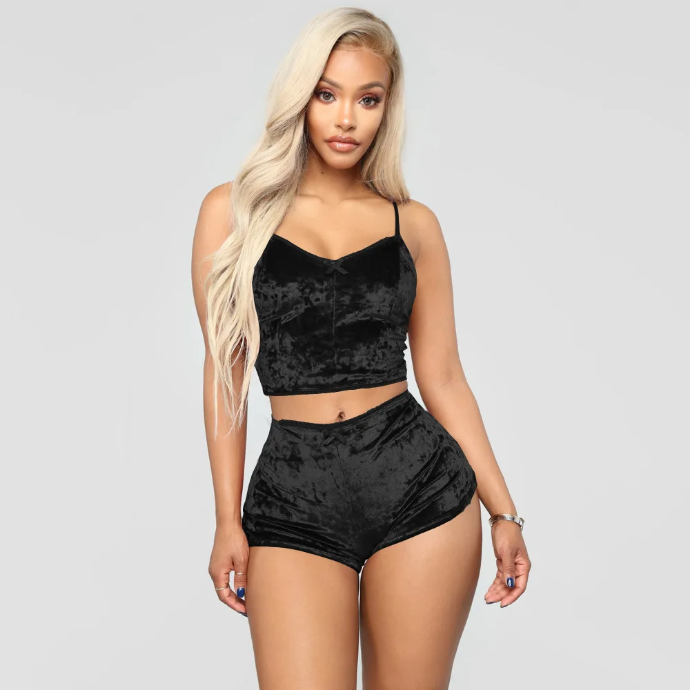 2pcs for Women Velvet Sleepwear Strap Shorts Suit Ladies Casual Sleepwear Female Pajama Party Set
2pcs for Women Velvet Sleepwear Strap Shorts Suit Ladies Casual Sleepwear Female Pajama Party Set