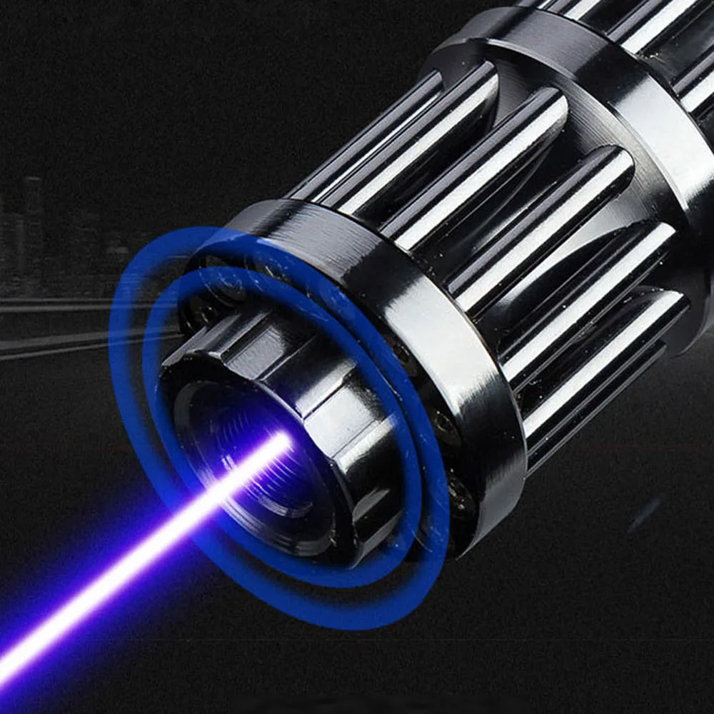 High-power blue laser pointer flashlight adjustable focal length 450nm powerful blue laser sight can burn matches/candles/cigars
High-power blue laser pointer flashlight adjustable focal length 450nm powerful blue laser sight can burn matches/candles/cigars