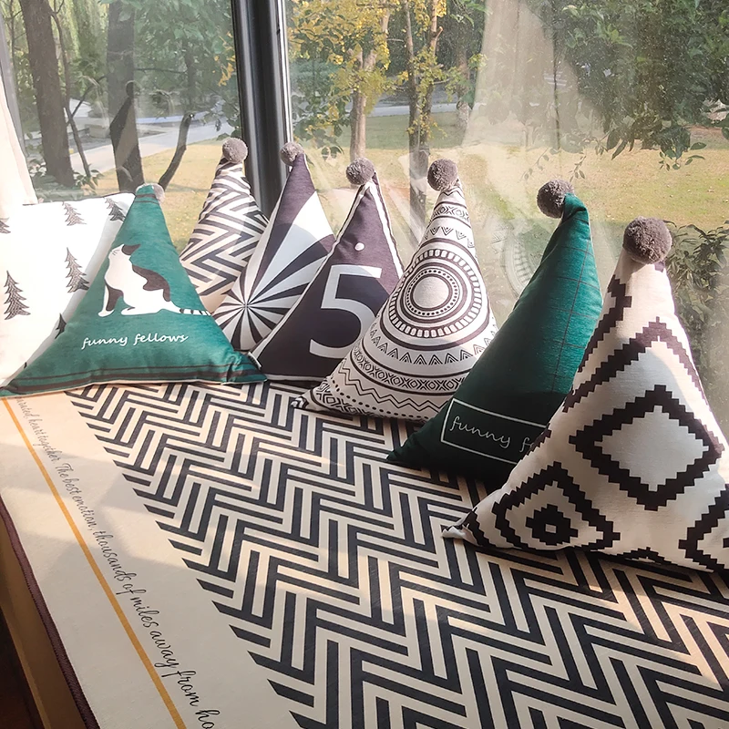 Triangle Pillow подушка Lovely Ball Decorative Cushion Nordic Modern Simple Rely On Contain Core PP Cotton Hold Pillows Decor
Triangle Pillow подушка Lovely Ball Decorative Cushion Nordic Modern Simple Rely On Contain Core PP Cotton Hold Pillows Decor