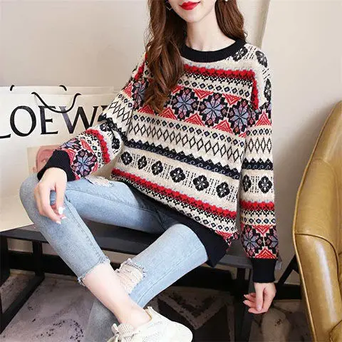 Autumn and winter New Retro geometric pattern loose lazy wind jacquard striped sweater girl student top fashion 
Autumn and winter New Retro geometric pattern loose lazy wind jacquard striped sweater girl student top fashion