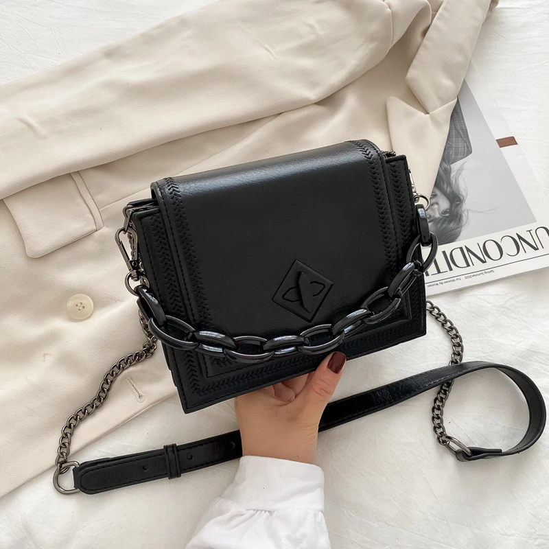 Small Crossbody Bags for Women 2021 New Vintage PU Leather High Quality Chain Shoulder Bag Ladies Luxury Handbags Designer Sac
Small Crossbody Bags for Women 2021 New Vintage PU Leather High Quality Chain Shoulder Bag Ladies Luxury Handbags Designer Sac