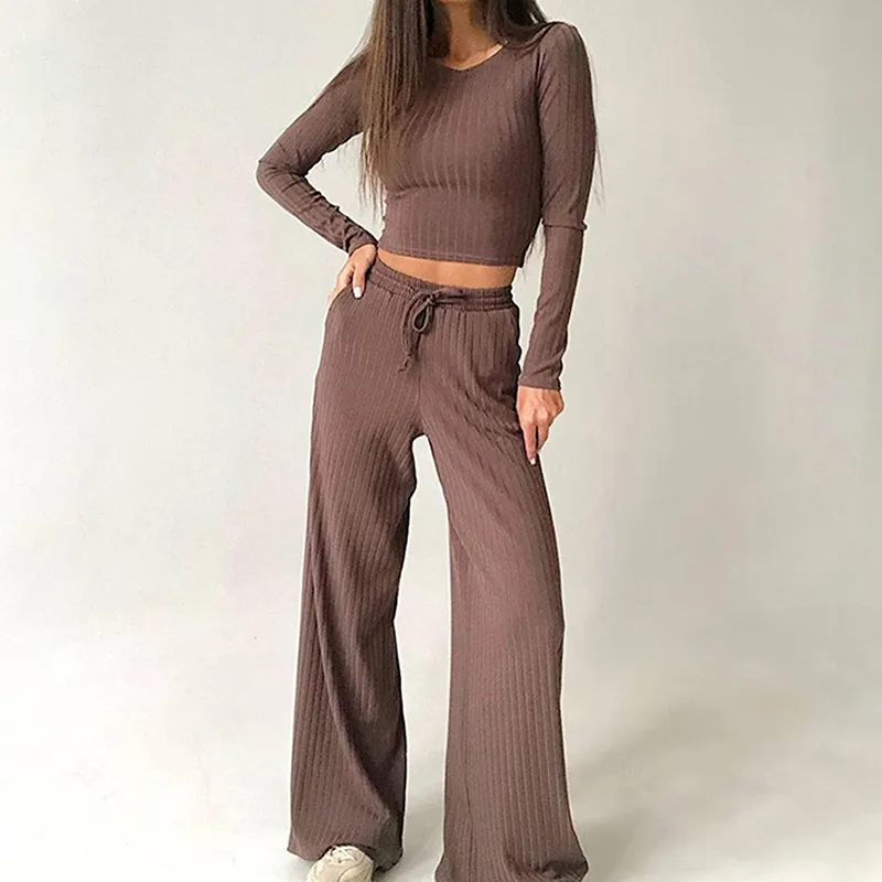Oeak 2021 New Winter Women's Knitted Pullover Sweater Two-Piece Suits +High Waist Loose Wide Leg Pants Set Solid Women Suits 
Oeak 2021 New Winter Women's Knitted Pullover Sweater Two-Piece Suits +High Waist Loose Wide Leg Pants Set Solid Women Suits
