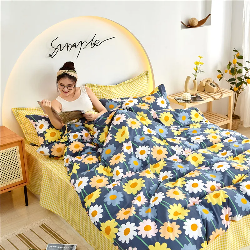 Bedding Set with Pillowcase Cute Cartoon Bed Linen King Size Duvet Cover Double Queen Couple Bedclothes Bedspread on The Bed
Bedding Set with Pillowcase Cute Cartoon Bed Linen King Size Duvet Cover Double Queen Couple Bedclothes Bedspread on The Bed