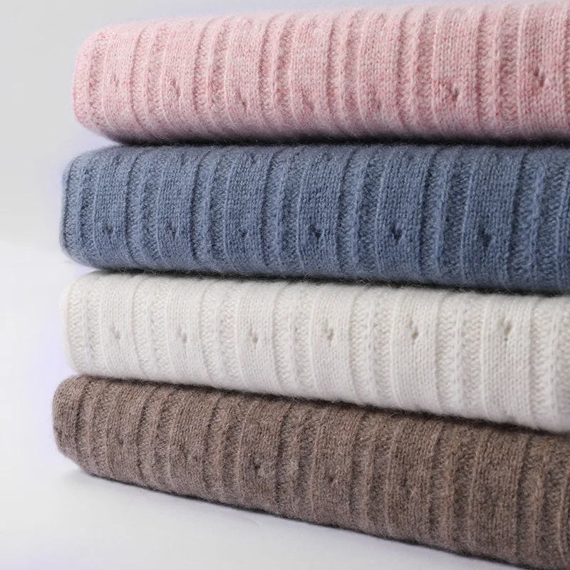 2020 Autumn Winter New 100% Cashmere Sweater women O-neck sweater knitted pullover women fashion sweaters tops
2020 Autumn Winter New 100% Cashmere Sweater women O-neck sweater knitted pullover women fashion sweaters tops