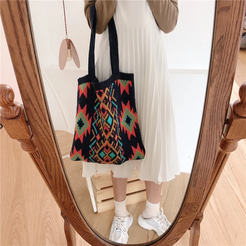 Hylhexyr 2020 Weave Women Casual Bag Retro pattern Boho Chic Female Tote Bag Crochet Daily Handbag Large Capacity Open Bags
Hylhexyr 2020 Weave Women Casual Bag Retro pattern Boho Chic Female Tote Bag Crochet Daily Handbag Large Capacity Open Bags