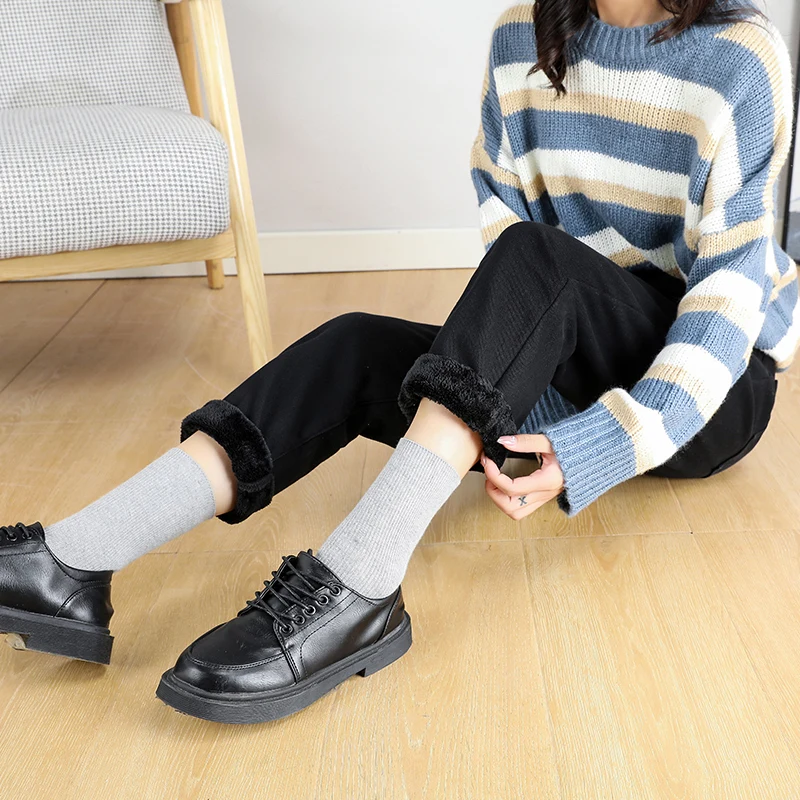 2020 Women Jeans Mujer high waist Solid Fleece Harem pants Winter thicken Denim trousers Casual Sexy Warm jean Pants P9566
2020 Women Jeans Mujer high waist Solid Fleece Harem pants Winter thicken Denim trousers Casual Sexy Warm jean Pants P9566